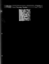 Thursday Feature (1 Negative (April 28, 1960) [Sleeve 51, Folder e, Box 23]
